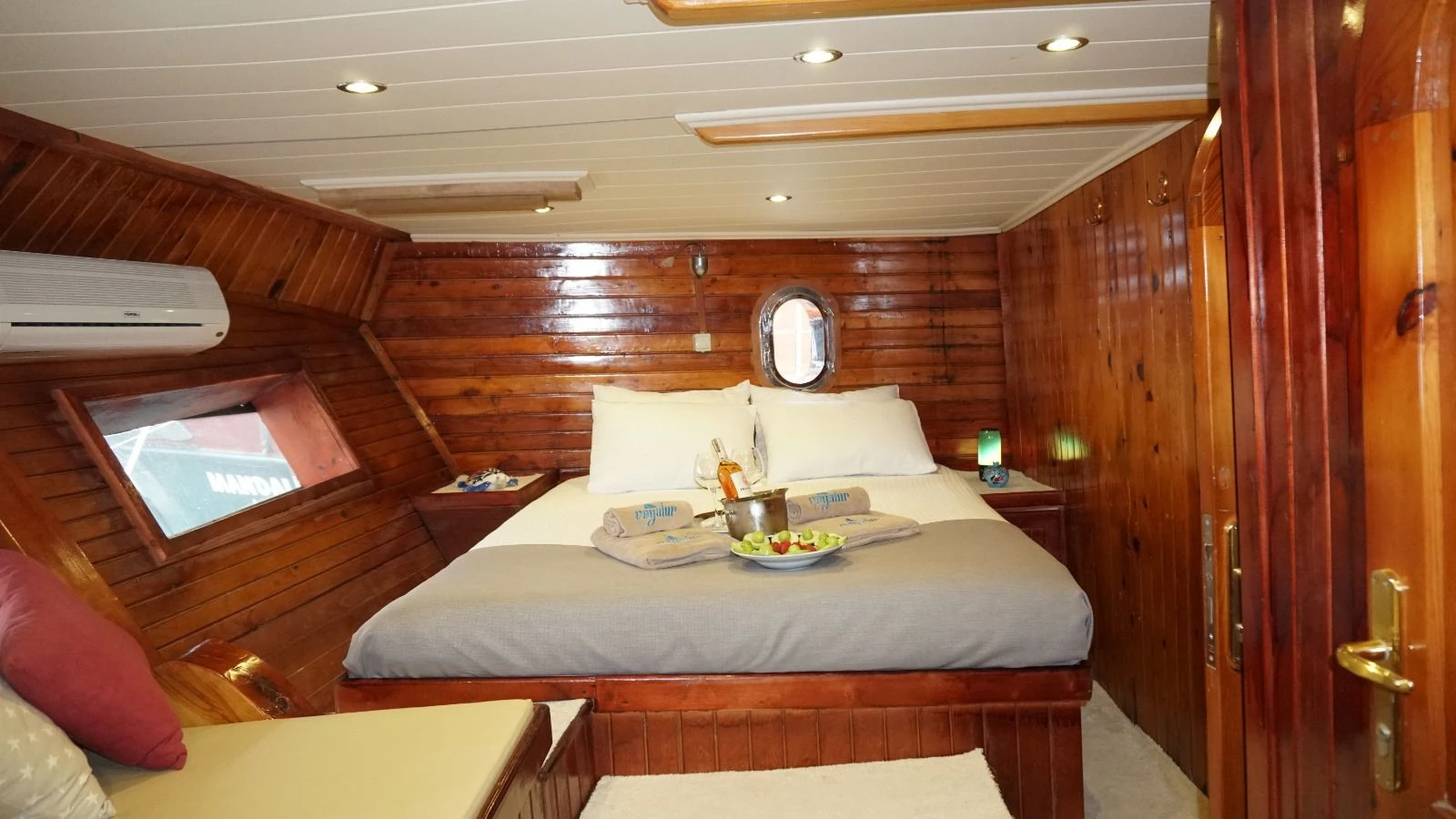 cabin